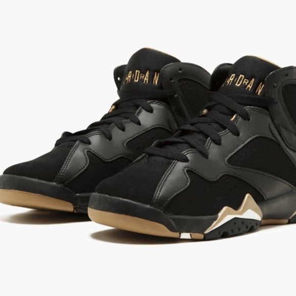 Nike Air Jordan Vii Retro Golden Moments Size 7Y 304774-030